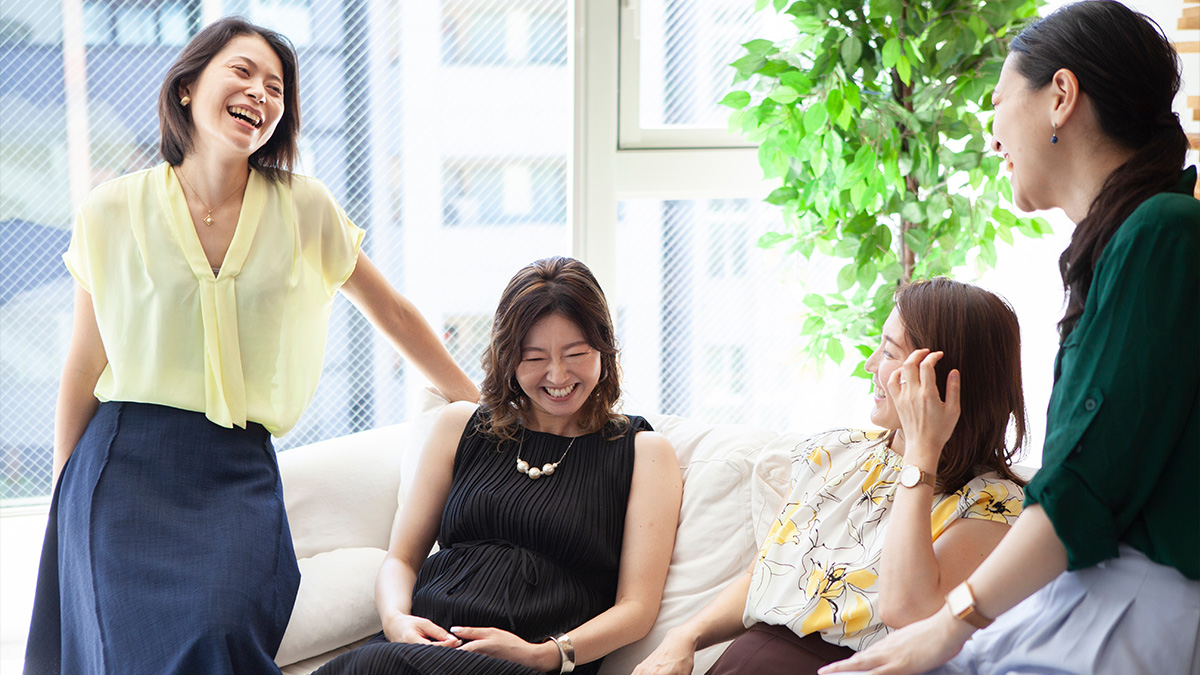 コミュニティが支える女性のキャリア — 変化を乗り越える力｜HAPPY WOMAN ACADEMY