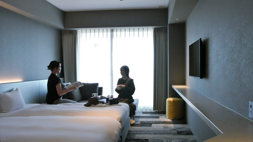 【#HAPPYYELLOW】ASBO STAY HOTEL「1泊2日ペア宿泊券（ご朝食BOX付き）をプレゼント」プレゼント｜国際女性デー｜ハッピーイエローキャンペーン2026